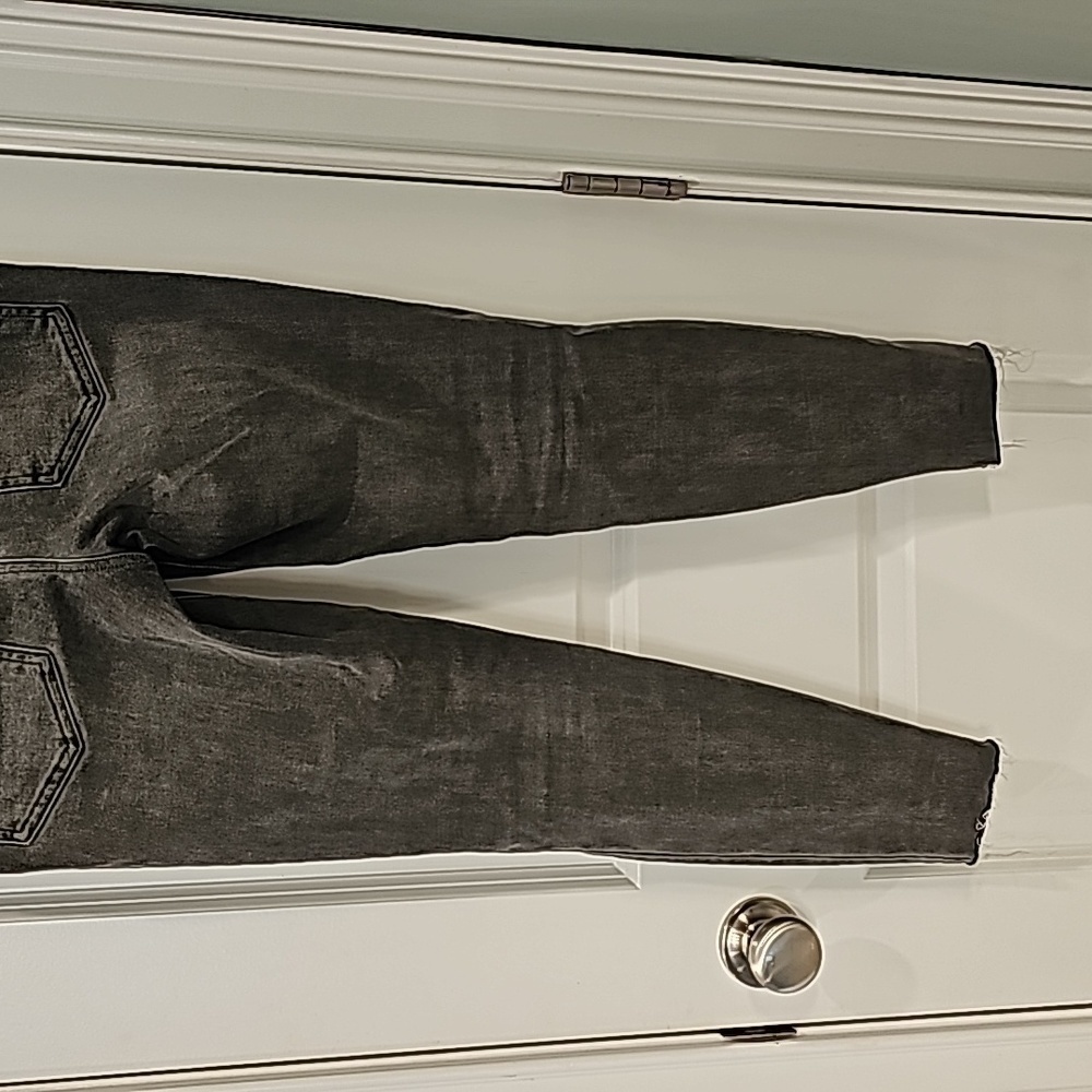 Spanx Gray Distressed Slim Built-in In Shaping Panel High Waist Jeans - Size S/P - Picture 10 of 12